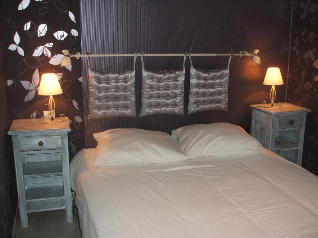 Hotel Des Cotes De Meuse Saint-Maurice-sous-les-Côtes Quarto foto